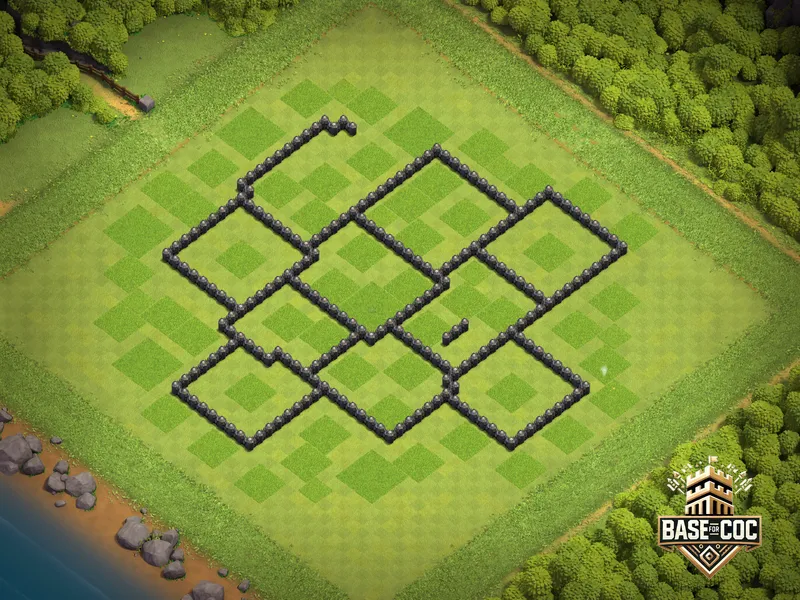 Labyrinth Fortress wall view